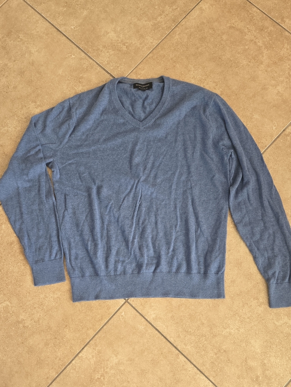 Banana Republic Men's V-Neck Sweater in Slate Blue